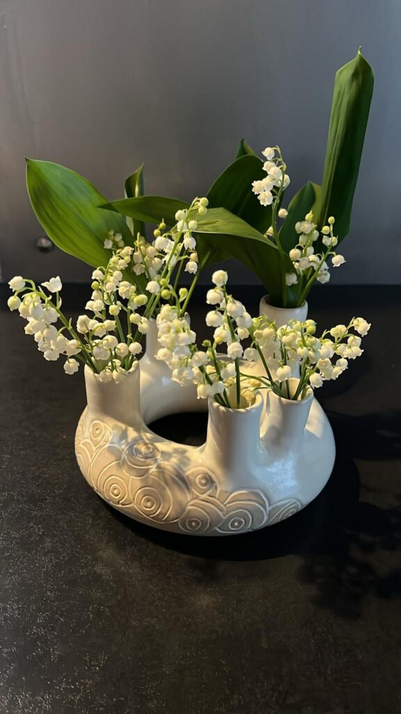 Bouquetier avec muguet
